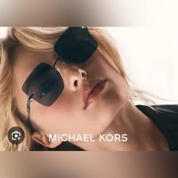 🆕 Michael Kors Quèbec Glasses - Picture 5 of 8
